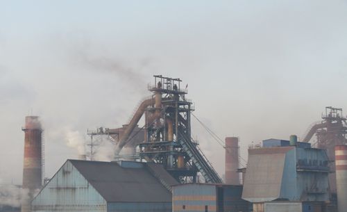 环保部:河北部分钢铁、焦化企业违法排污问题