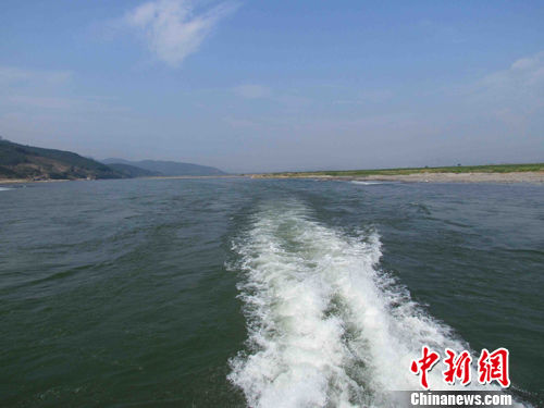 资料图:澜沧江曼厅大沙坝航道。 云南年底前全面推行河长制 省领导任重要河湖河长