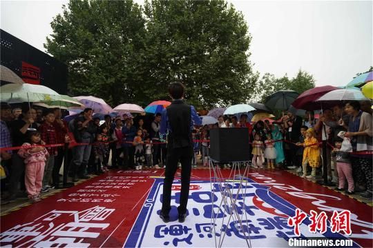 图为杭州大运河庙会 大运河庙会主办方供图 “盆景”到“风景”浙江杭州假日旅游迈入全域时代