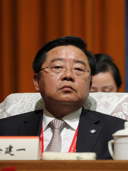 中一集团董事长_中劳集团董事长蒋廷探