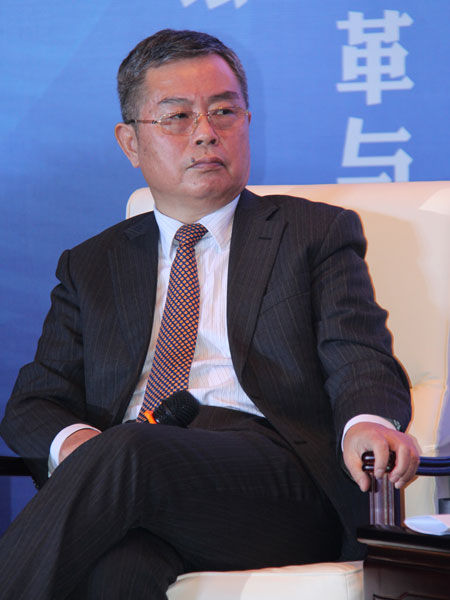 国家金融与发展实验室理亊长李扬|人大老博士