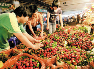 农批市场商户对刷卡交易反应不一_滚动新闻