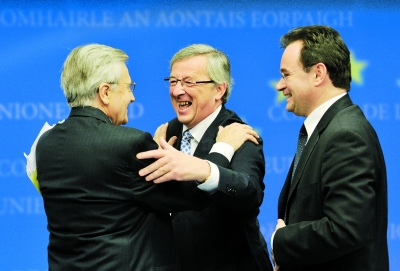 ŷԪ������800�ھ���ϣ��