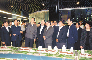 ���Ե������غ���Ӧ��ǿ