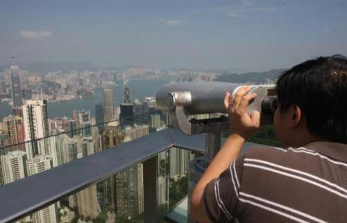 香港观光热点成偷窥胜地 豪宅室内情况清晰可见