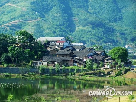 陕西将建百个旅游名村 游客过亿美梦能否成真
