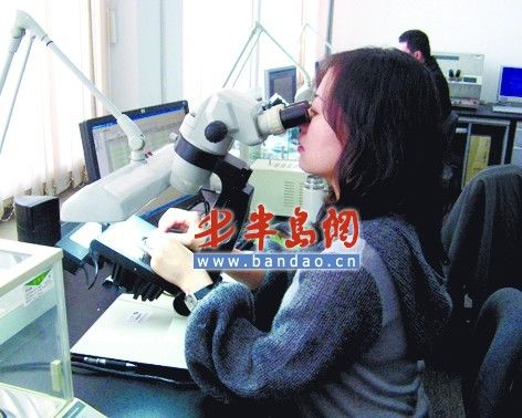 珠宝质检师讲述检测那些事:旅游卖的玉石多假货