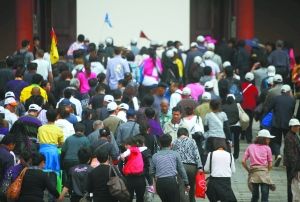 北大三位博士申请故宫晒收支 故宫称正在研究(图)