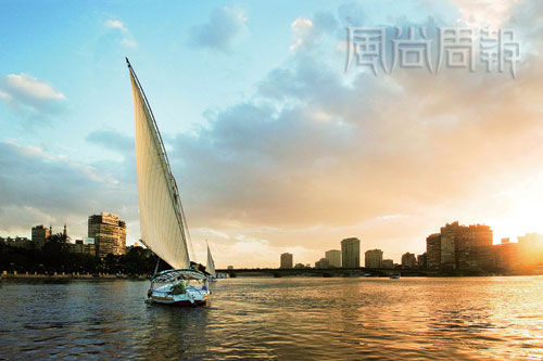 尼罗河边上,喝口咖啡谈下政治(组图)