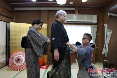 在日本体验“和服文化” 在日本体验“和服文化”