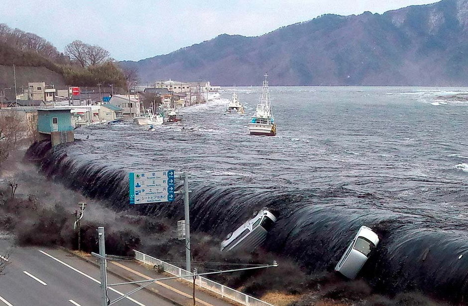 日本地震海啸灾区一周年今昔对比图