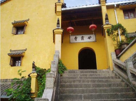 ���ջ��Ǹ�¶��