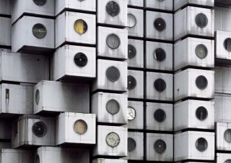 
�ܼ���̽���ձ����෿�ݽ�����