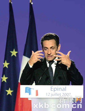 萨科齐今日将展开访华中法预计将签千亿元合同