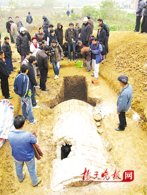 江宁上坊挖出明代贵族墓