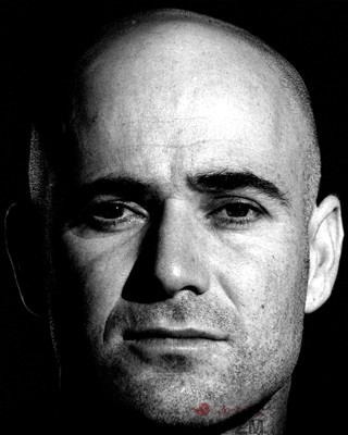 传媒讲述:体育画报-苛刻抉择中度过