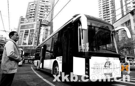 广州交委回应公交地铁优惠幅度不够大质疑