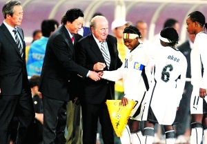 北京奥运会足球赛事分组抽签仪式今晚举行