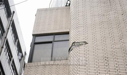 �ɶ�����������飺7213������סլ��Σ��