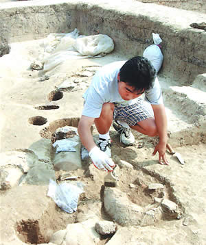 湖北孝感发掘出5000年前古城