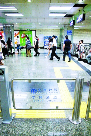 2025南海千灯湖灯光秀（时间+地点+场次+交通）