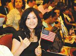 六位华人正式宣誓加入美国籍 多数来自福建(图