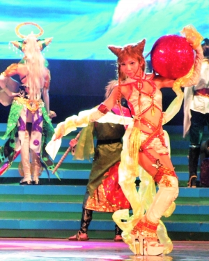 COSPLAY��ӢѤ������