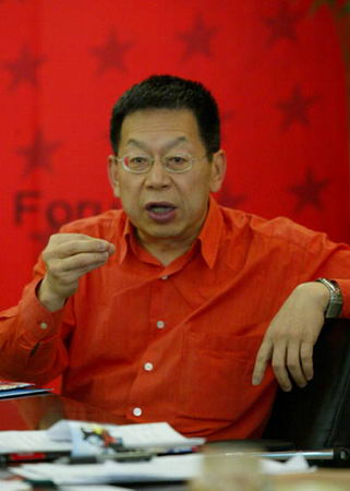 台湾知名的评论员 U2181P1T1D16431946F21DT20081010161911.jpg