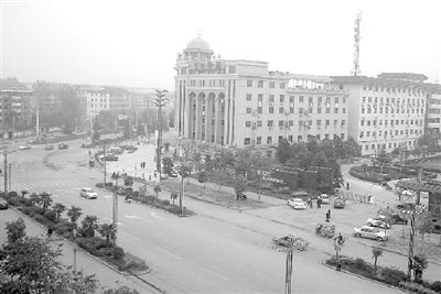 �������ǳ�Ϊ��Ȩ�غ�4��������뷭��