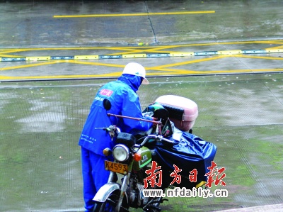 如何看摩托车禁行区域 601aa1a531bb020db1334861e1c05b54.jpg