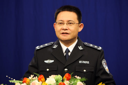 河南焦作45名单位领导在电视台述职(图)