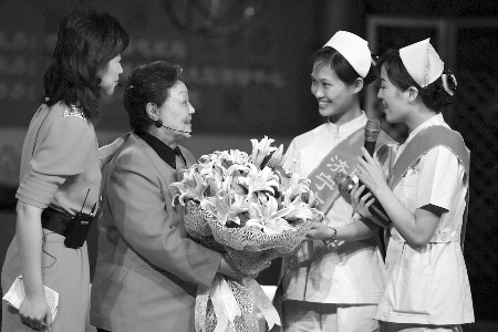 豫剧大师已年近九旬,近日在济宁再登台挂帅 