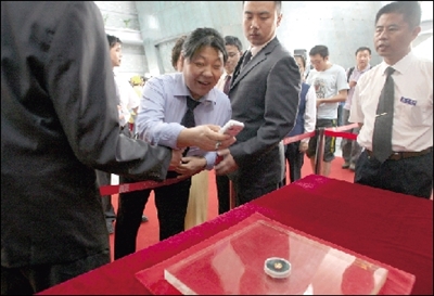 佛祖肉身舍利回归首博