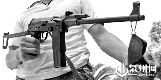 泉州:一只特立独行的牛 屠场脱逃隐避山林 牛