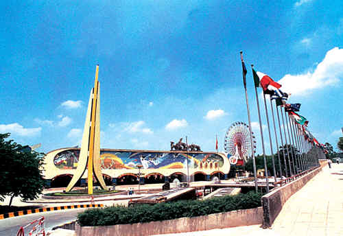 广州往事:曾经的童年乐土叫东方乐园