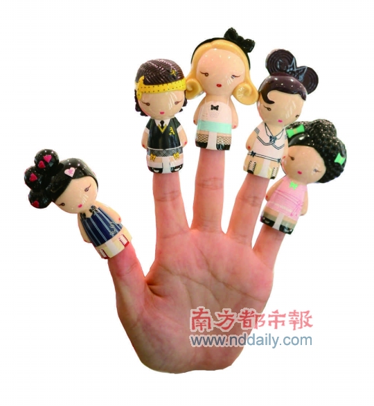 香水瓶凭什么长这么好看? 玩偶、文身、建筑、