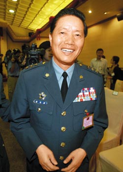 陈水扁亲信涉案交保 为台军近年首位交保现役上将