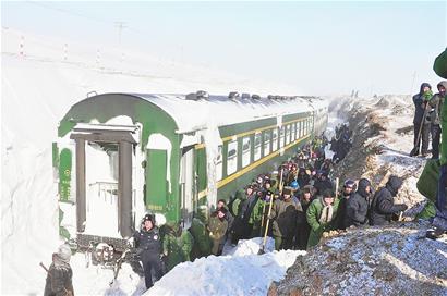 13趟旅客列车因雪灾滞留晚点