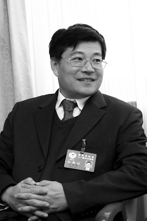 政协委员尹学军 发现交通违法应即时通知