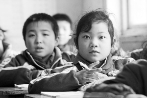 偌大的城市,流动的儿童书桌