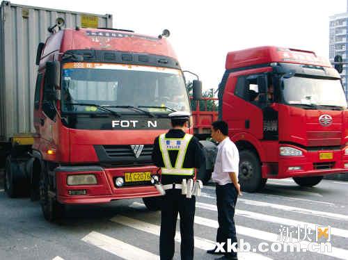 货运场不绝 沙太路货车不忌禁令自由行