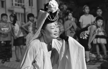 �ɶ�Ů��·֮�ſ�ɥ�޳���Т����