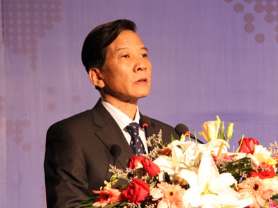 商务部长助理鲁建华去世享年53岁温家宝送花圈