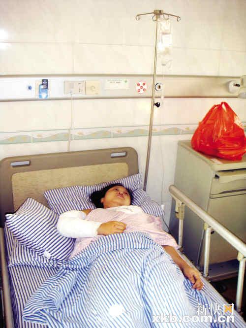 虎门劫匪无路可逃 刀捅女人质逼警察叫车_新闻