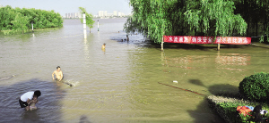 今日38℃！明后阵雨“烧”难退