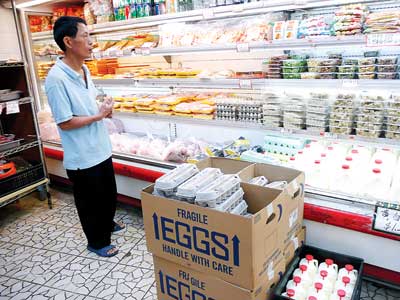 美华埠市场受病菌疫情影响华裔对食用鸡蛋恐慌