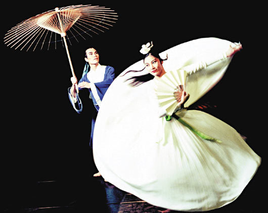 台湾著名舞蹈团“云门舞集”西湖再现《白蛇传》