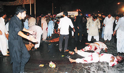 巴基斯坦连环爆炸300人死伤塔利班宣布负责