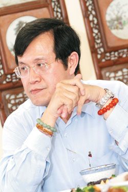 翁诗杰:大马原500万华人龙头大哥的官场沉浮记