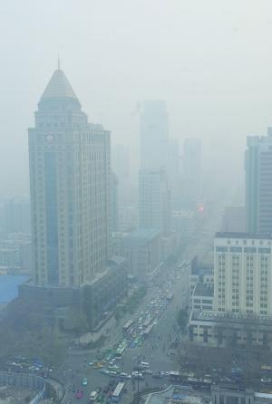 今天，圣诞老人可能“踏雪而来”